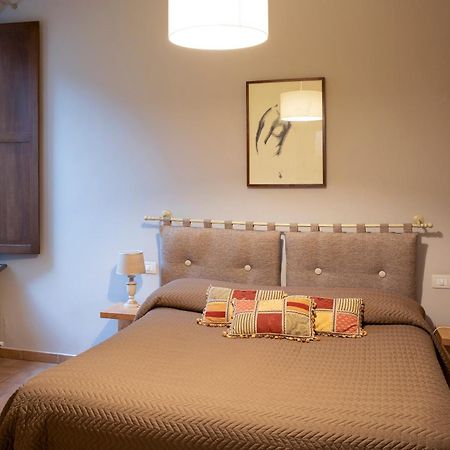 Casa Vera Affittacamere Appartamenti 오르비에토 외부 사진